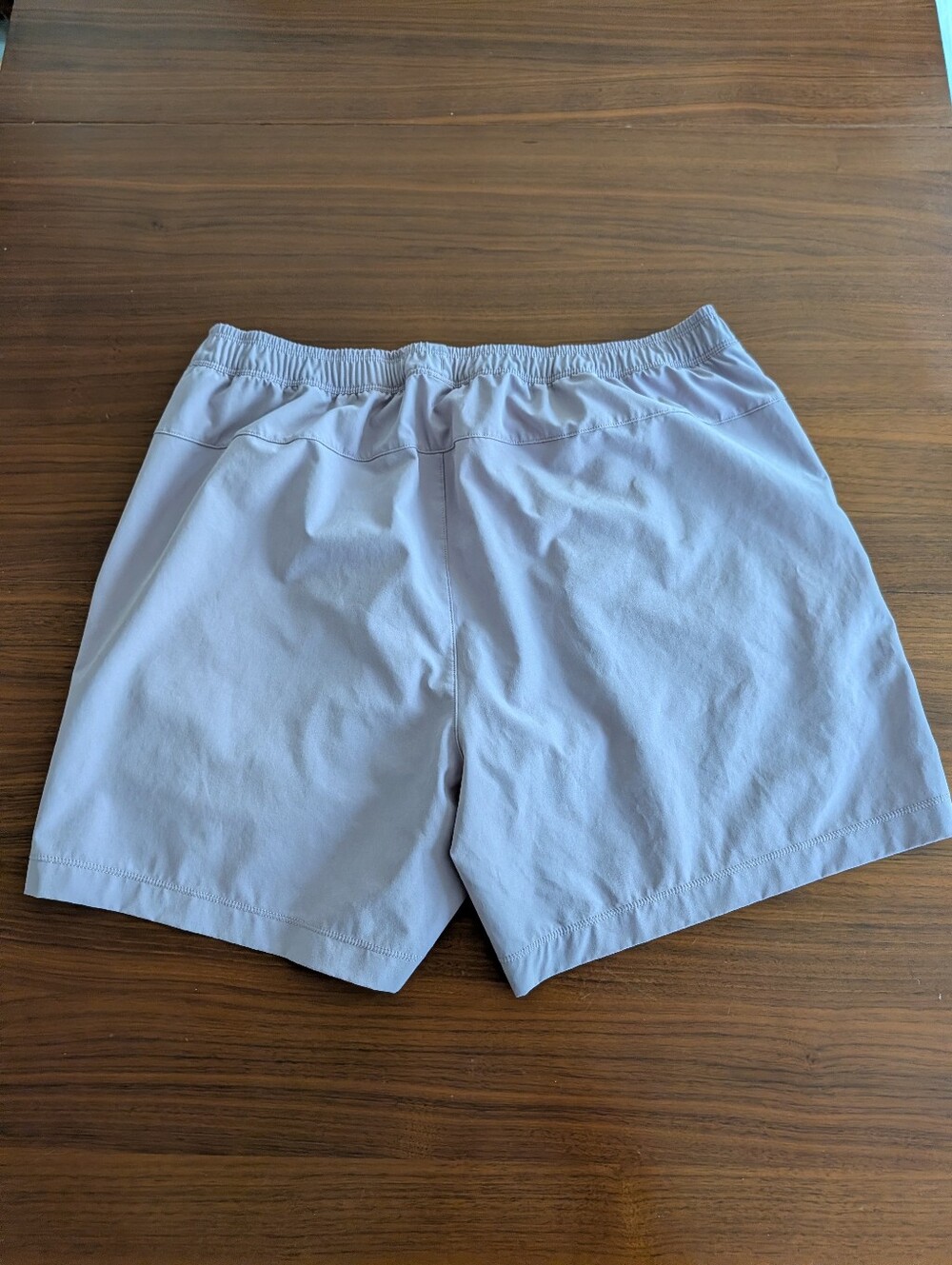 Rhone R&R Swim Trunks Lavender Color 5.5" Shorts Pre Owned Missing Size Tag - Picture 6 of 7